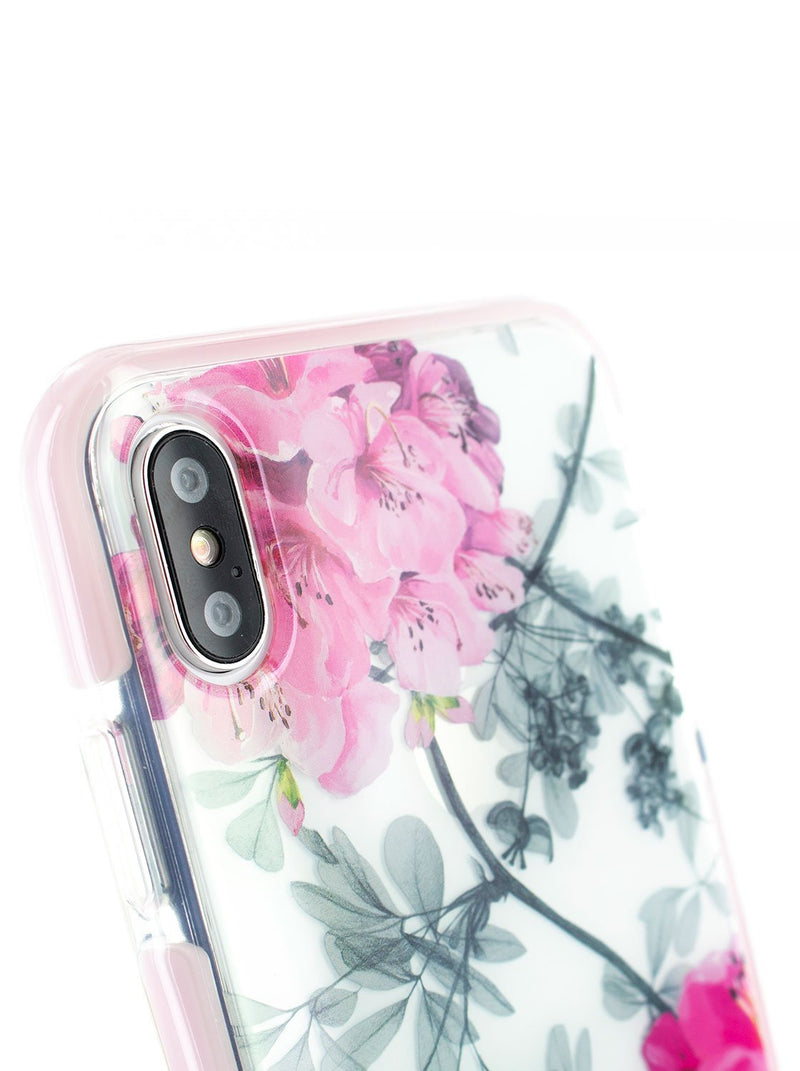 Detail image of the Ted Baker Apple iPhone XS / X phone case in Clear Print